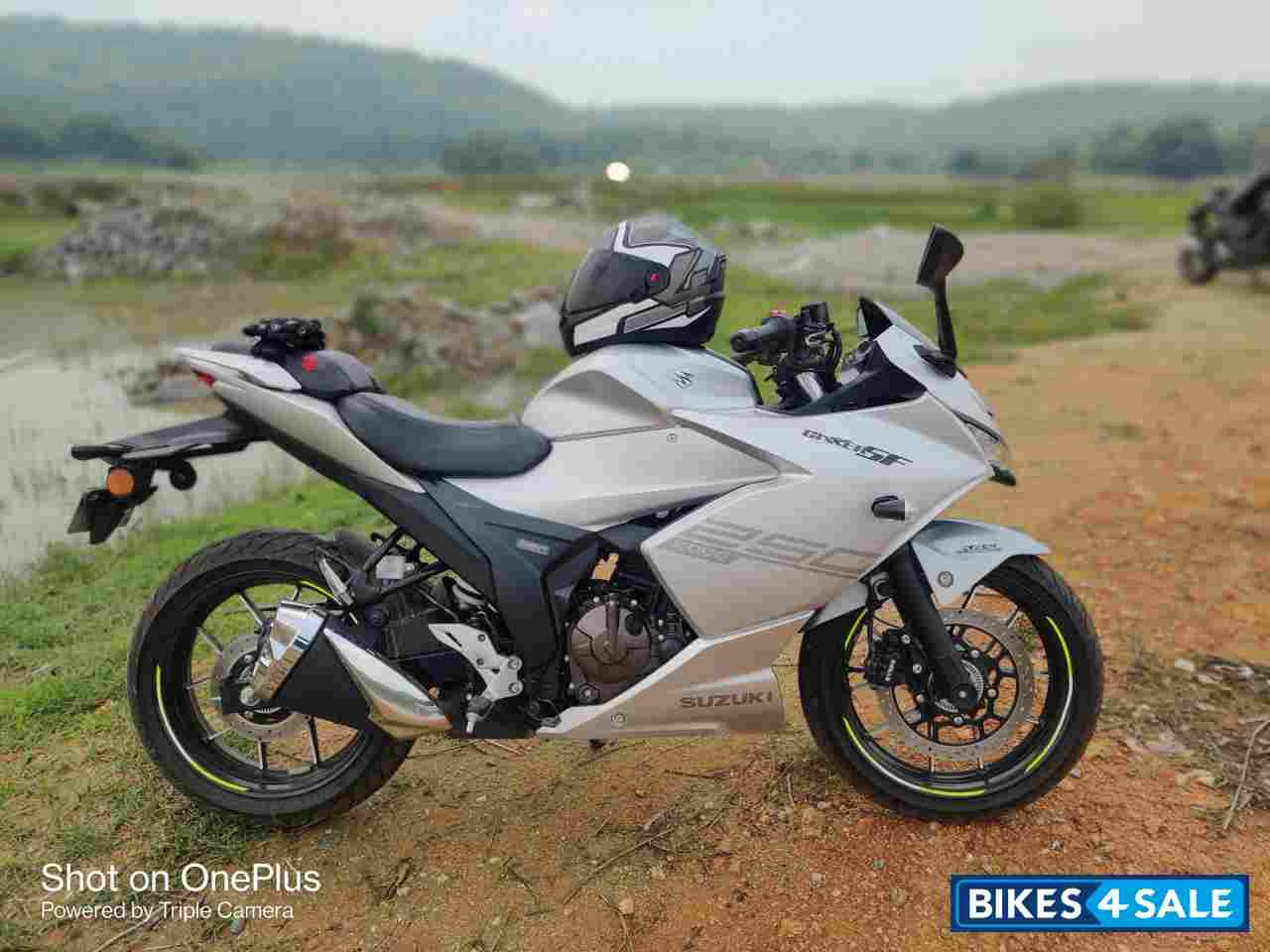 Suzuki Gixxer SF 250