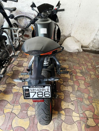 Black KTM RC 200 2020