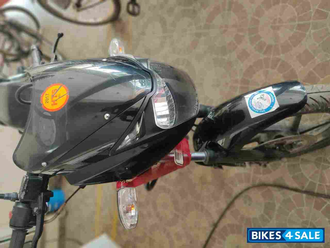 Black Bajaj Pulsar 150 DTSi