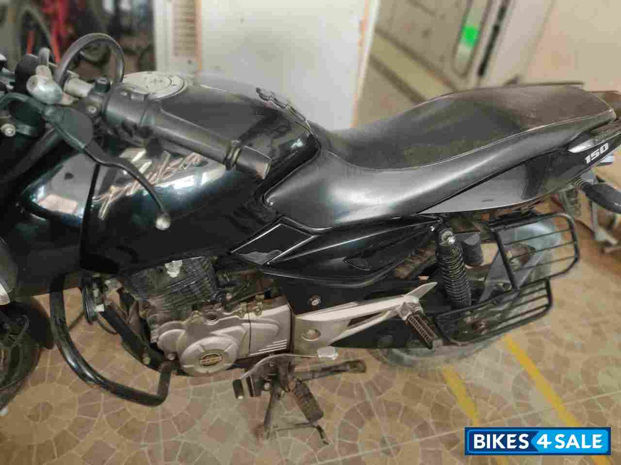 Black Bajaj Pulsar 150 DTSi