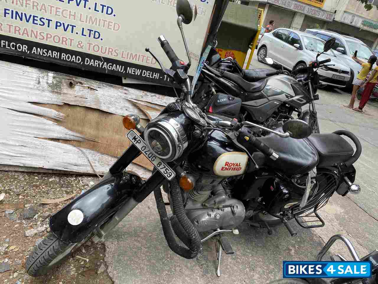 Black Royal Enfield Classic 350 Single Channel BS6 Black Royal Enfield Classic 350 Single Channel BS6