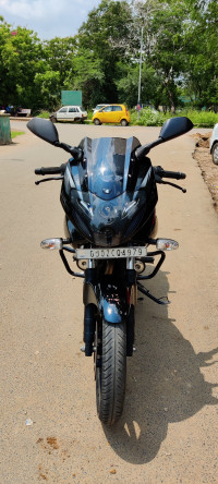 Bajaj Pulsar 220F 2018 Model