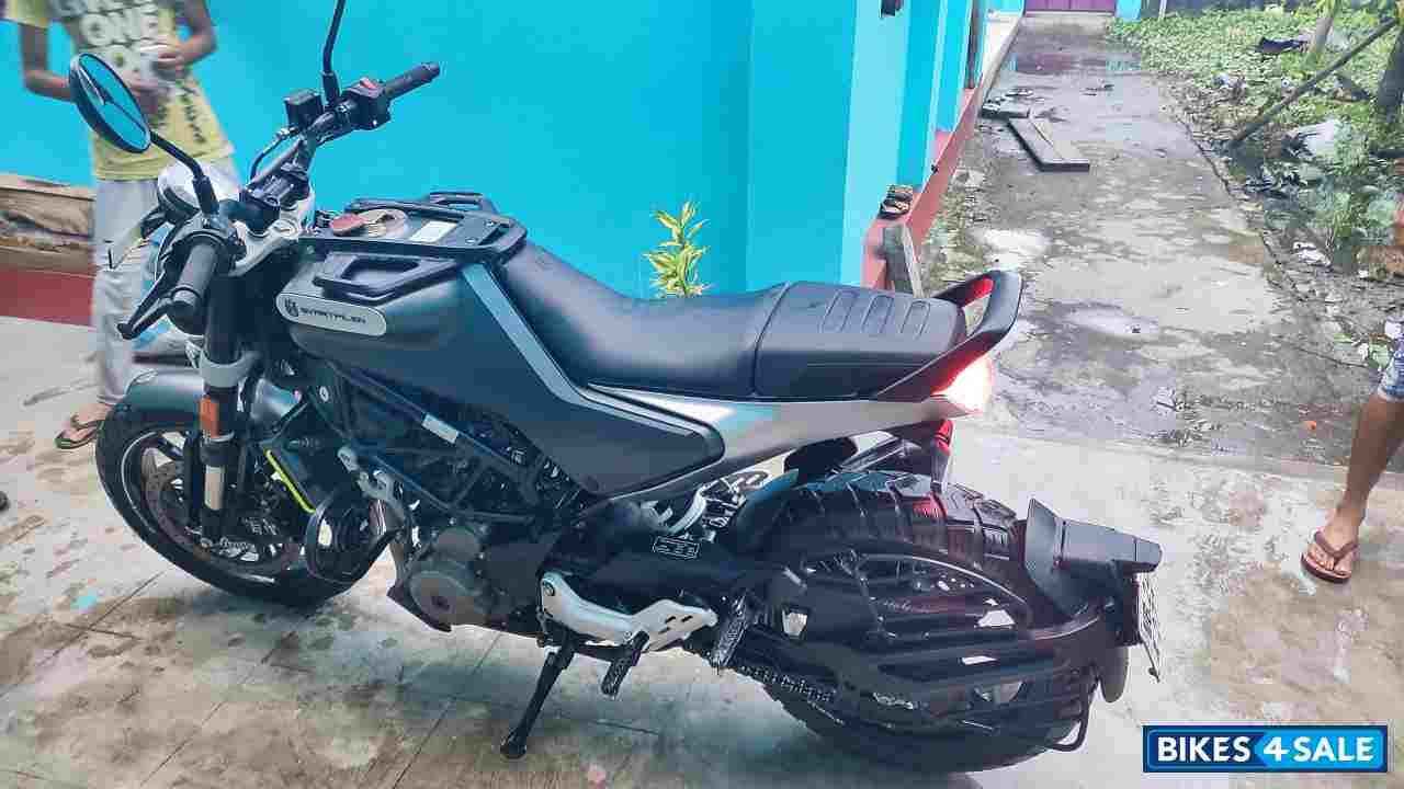 Husqvarna Svartpilen 250 2020