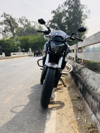 Charcoal Black Bajaj Dominar 400 ABS BS6