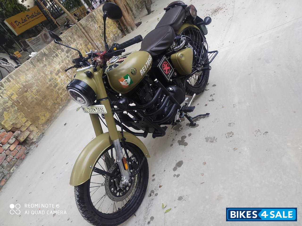 Sandstorm Royal Enfield Classic Signals Stormrider Sand