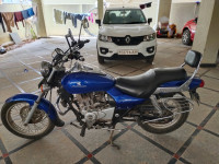 Bajaj Avenger 220 DTS-i