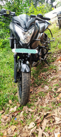 Glossy Grey Bajaj Pulsar NS 160