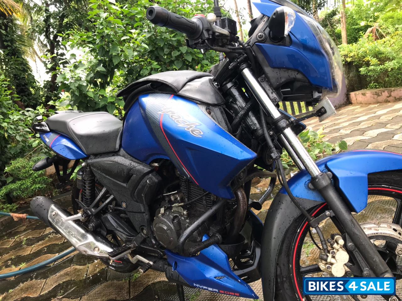 Mat Blue TVS Apache RTR 160