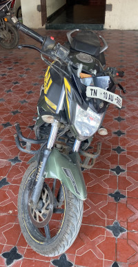 Green Yamaha FZ FI V2