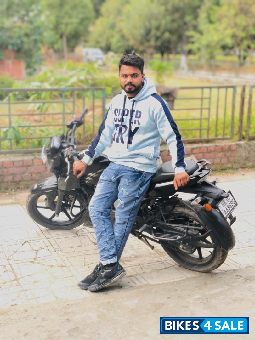 TVS Apache RTR 160 4V