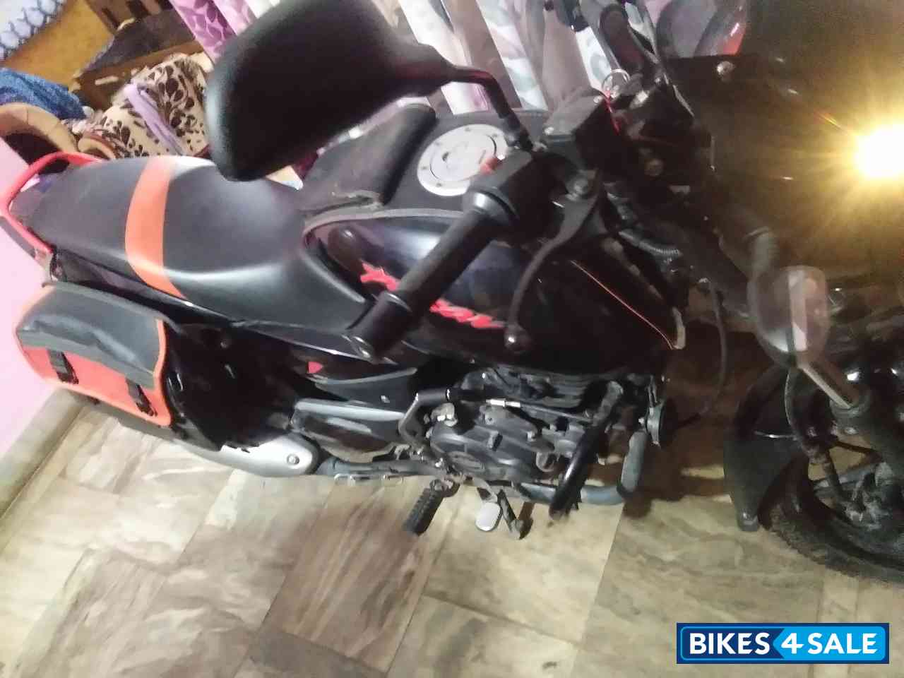 Black Bajaj Pulsar 150