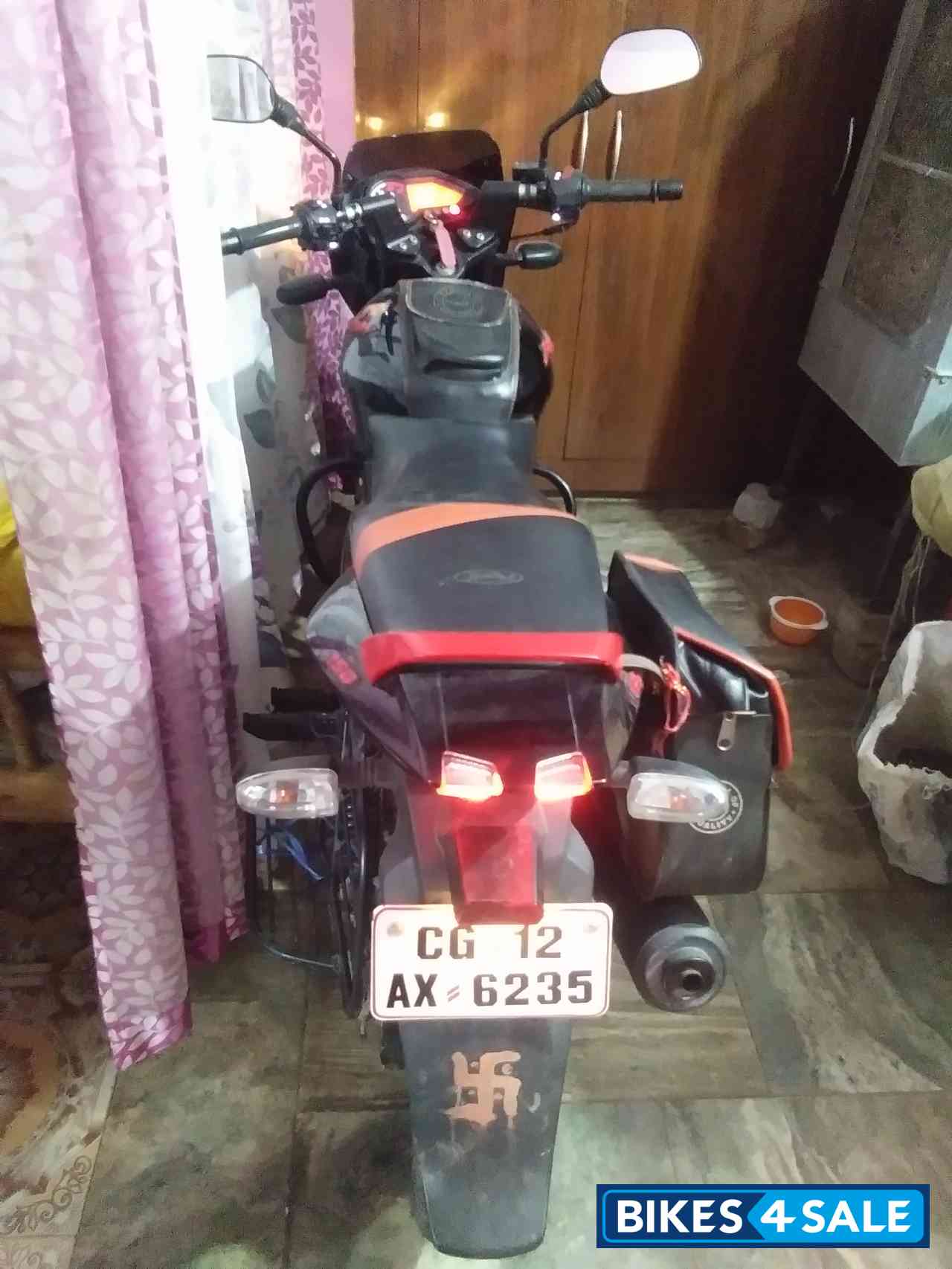 Black Bajaj Pulsar 150