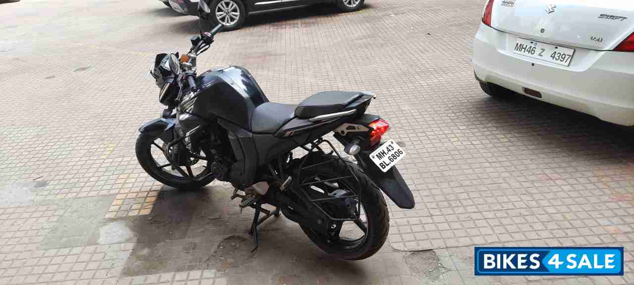 Matt Black Yamaha FZ-S FI V2