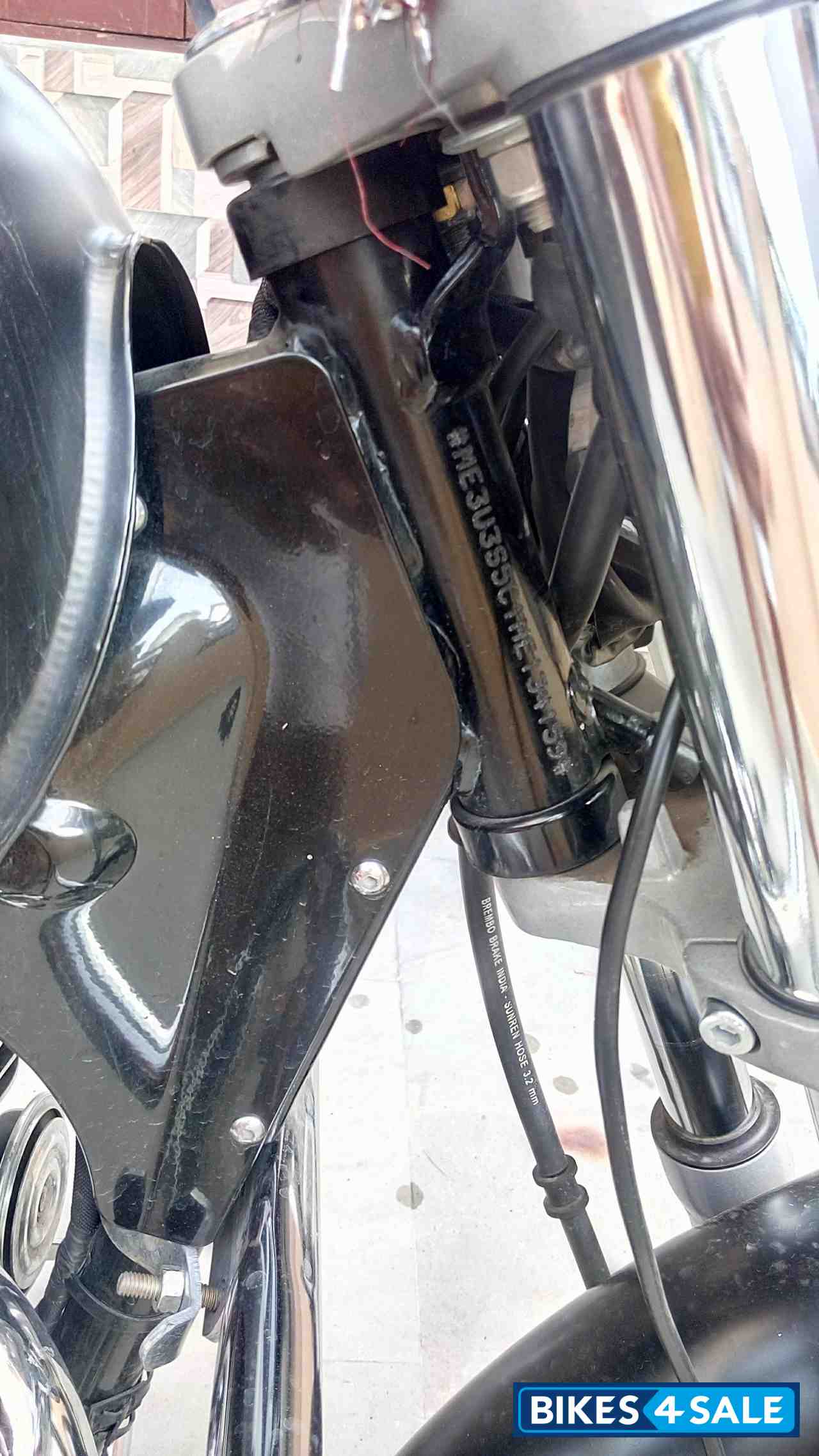 Stoneblack Royal Enfield Thunderbird 350