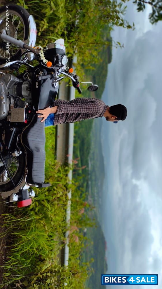 Black Royal Enfield Bullet Electra