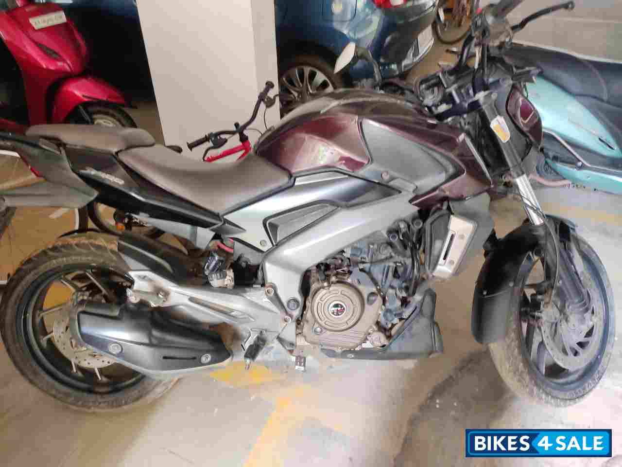 Bajaj Dominar 400 Disc