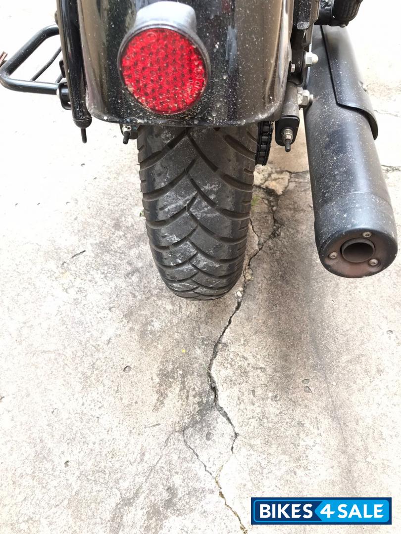 Whimsical White Royal Enfield Thunderbird X 350