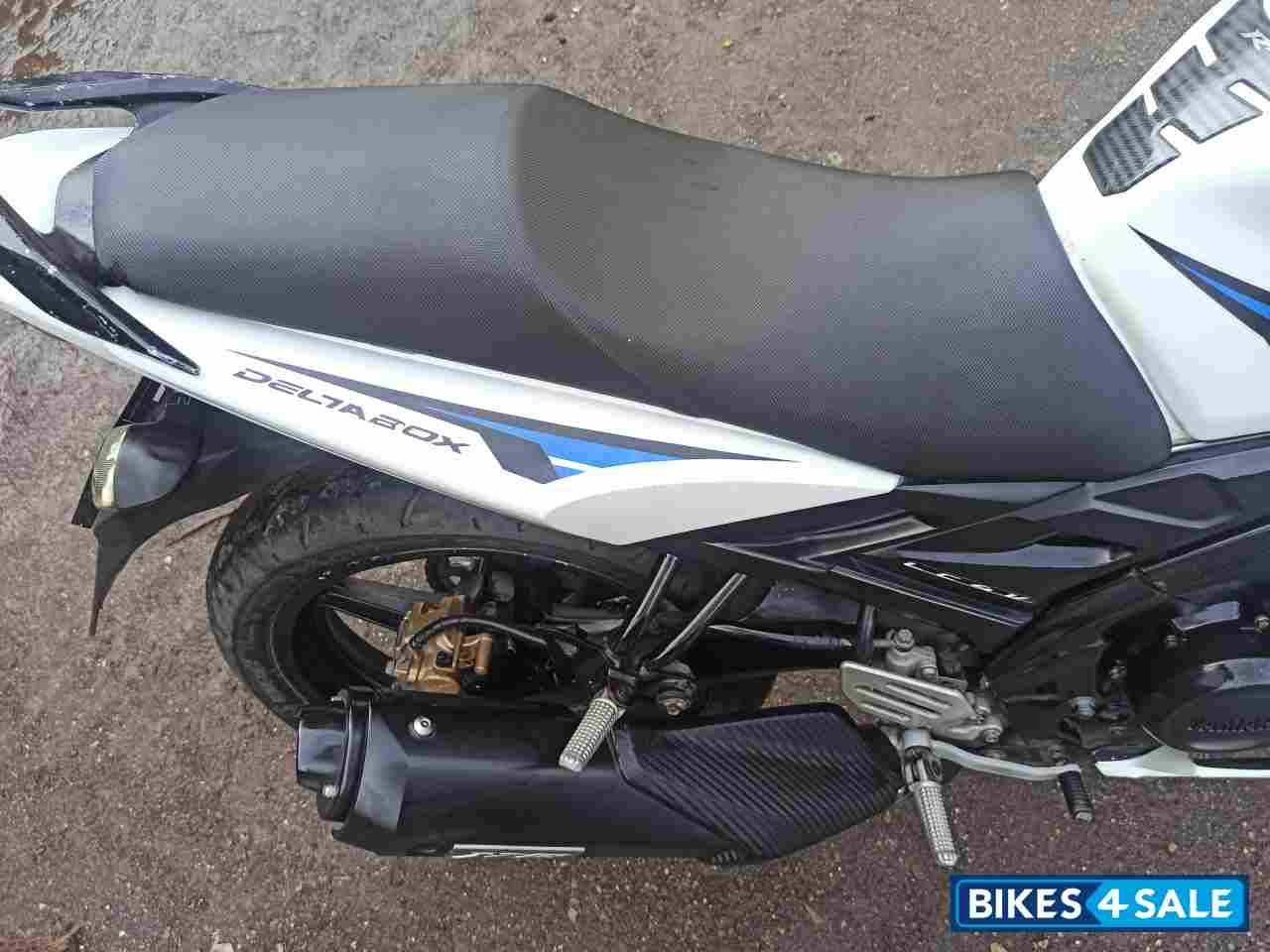 White And Blue Yamaha YZF R15 S