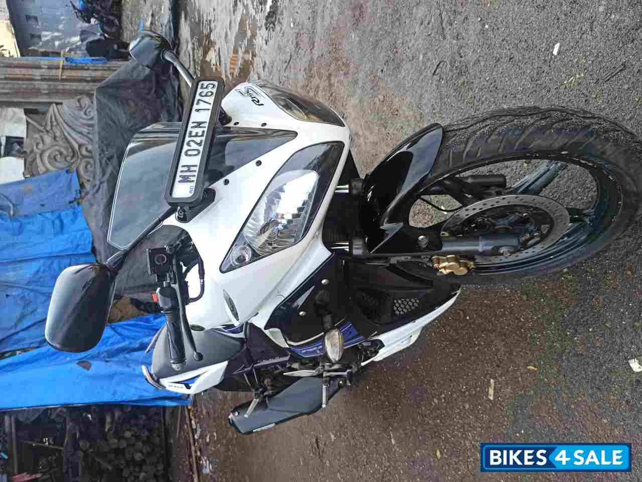 White And Blue Yamaha YZF R15 S