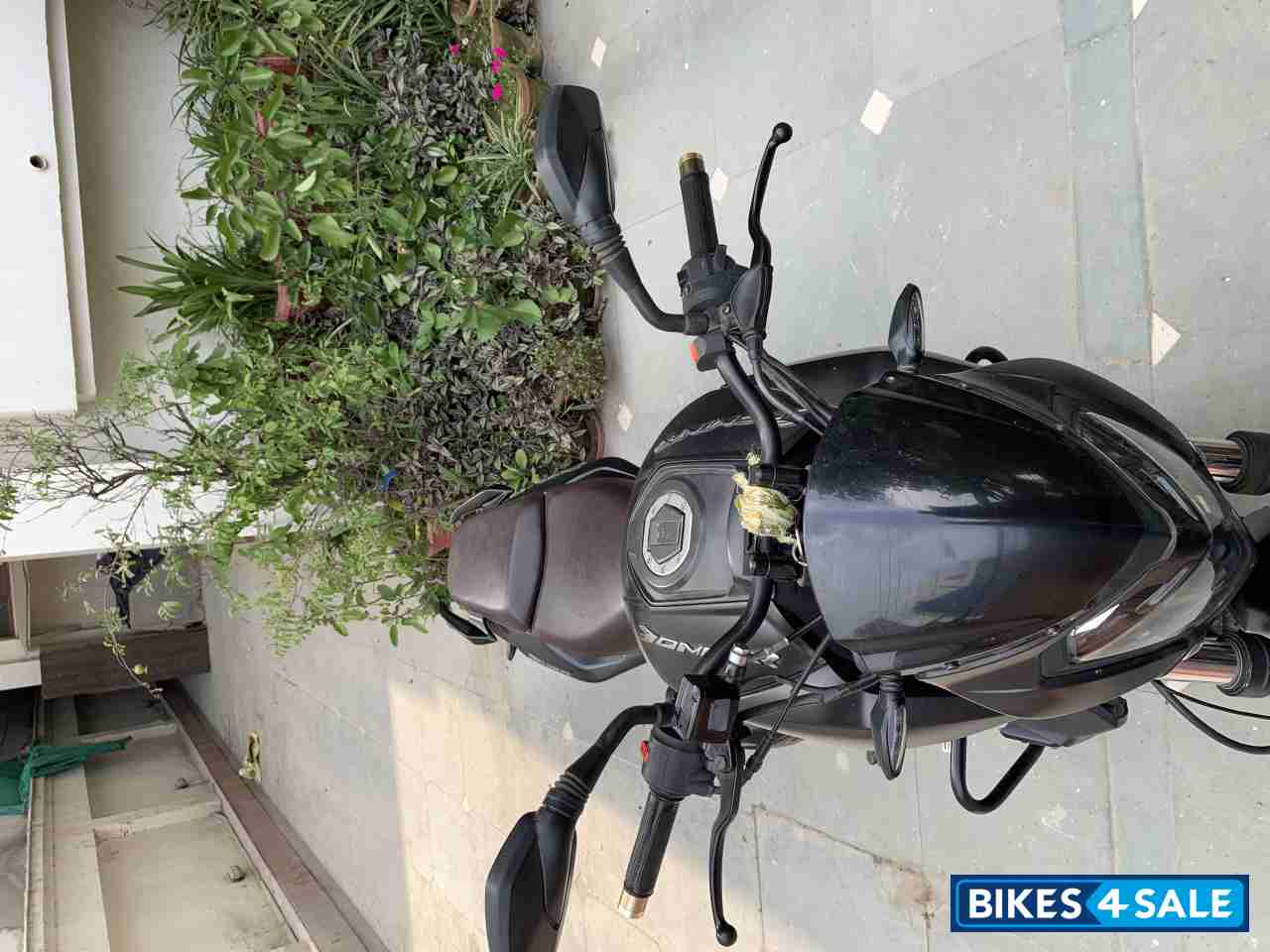 Bajaj Dominar 400 ABS BS6