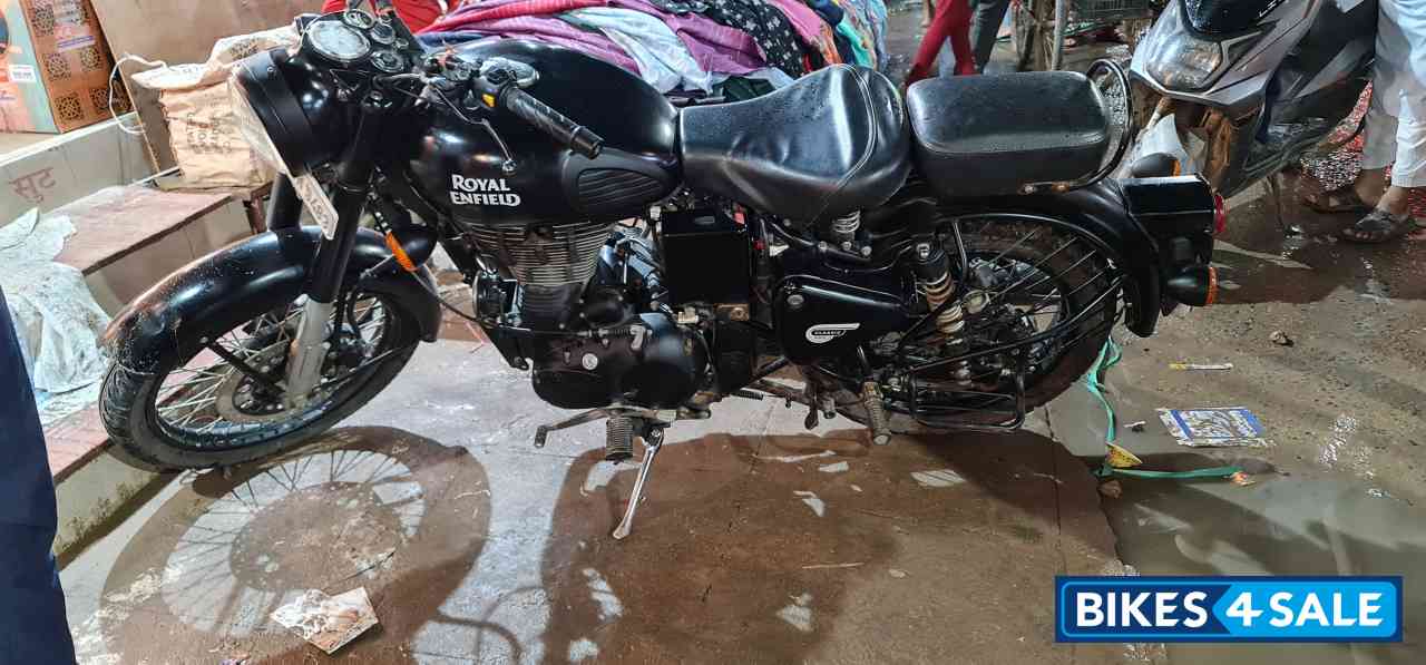 Royal Enfield Bullet Standard 500