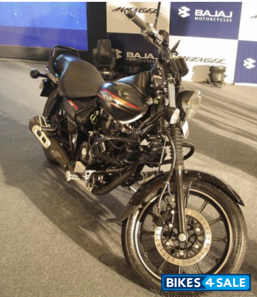 Black Bajaj Avenger Street 220