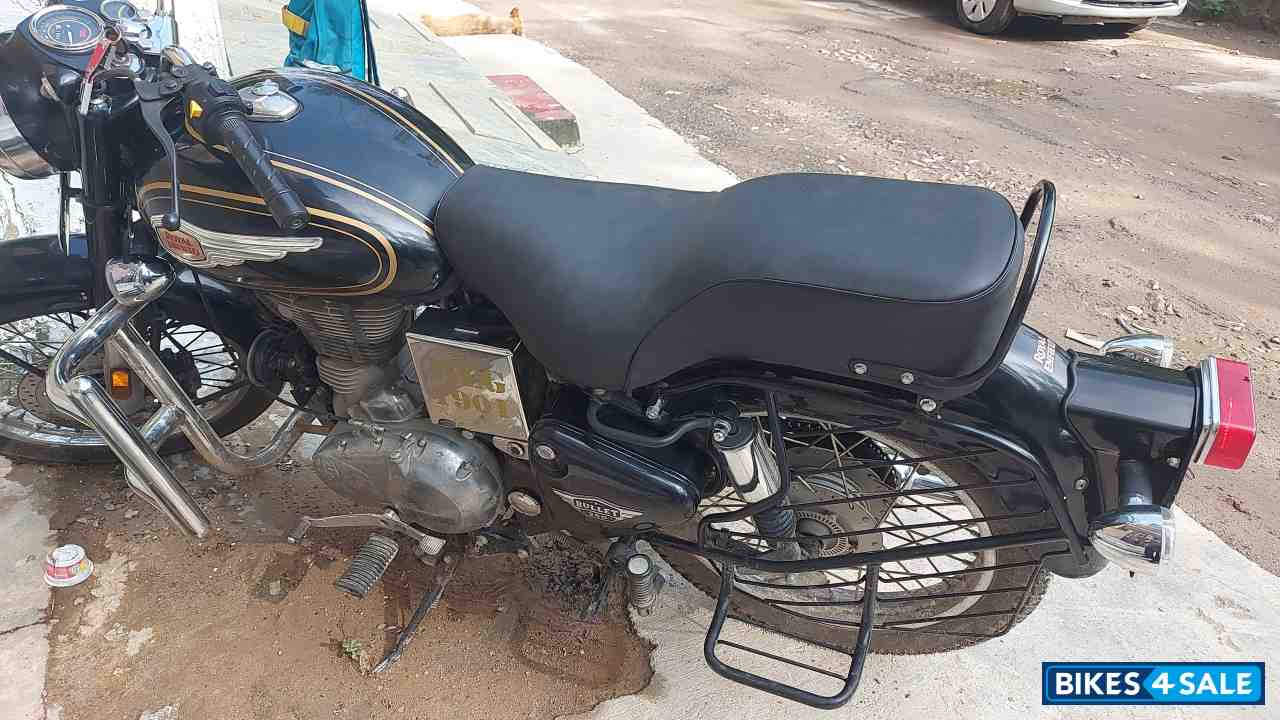 Royal Enfield Bullet 350 ES BS6