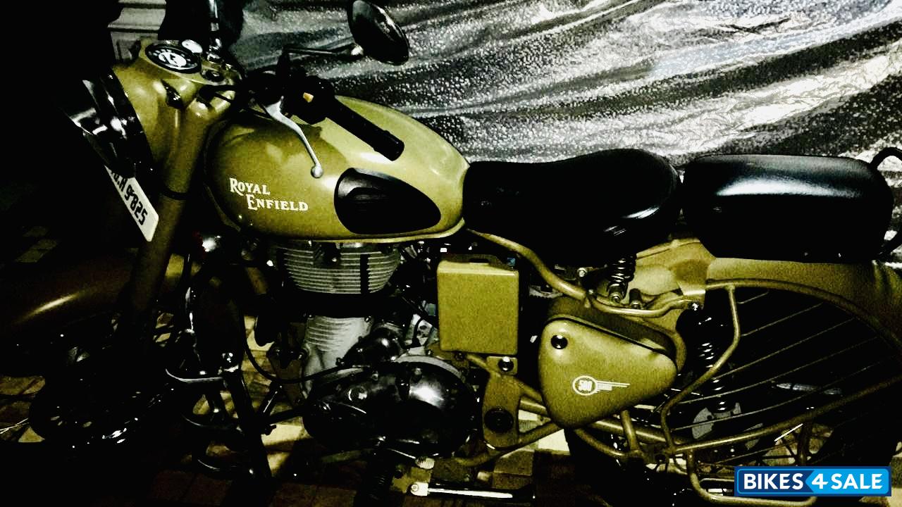 Royal Enfield Classic Desert Storm