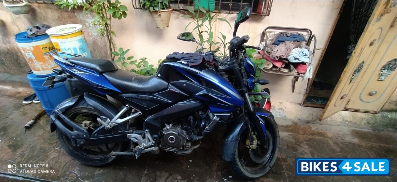 Bajaj Pulsar 200 NS