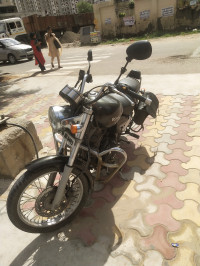 Lightning Green Royal Enfield Thunderbird 350