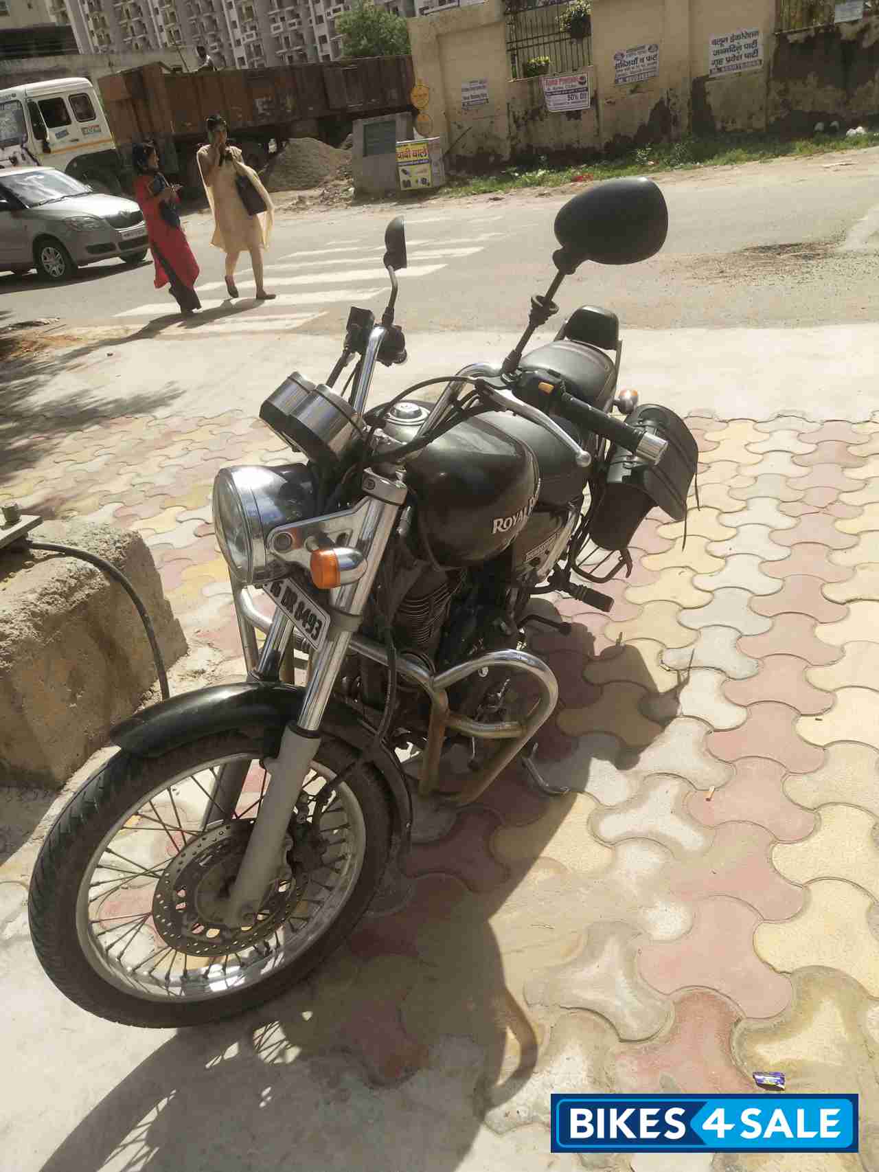 Lightning Green Royal Enfield Thunderbird 350