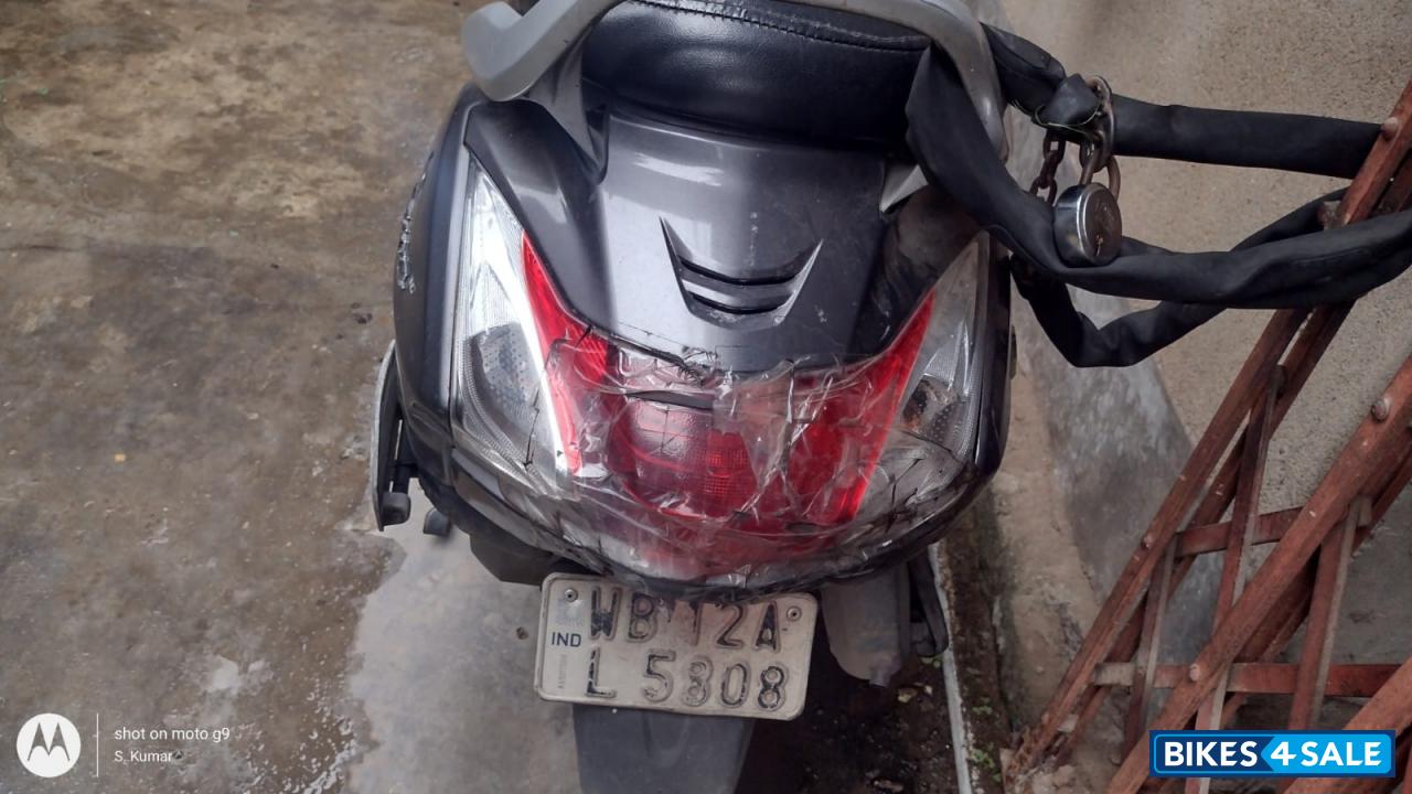 Gray Honda Activa 3G