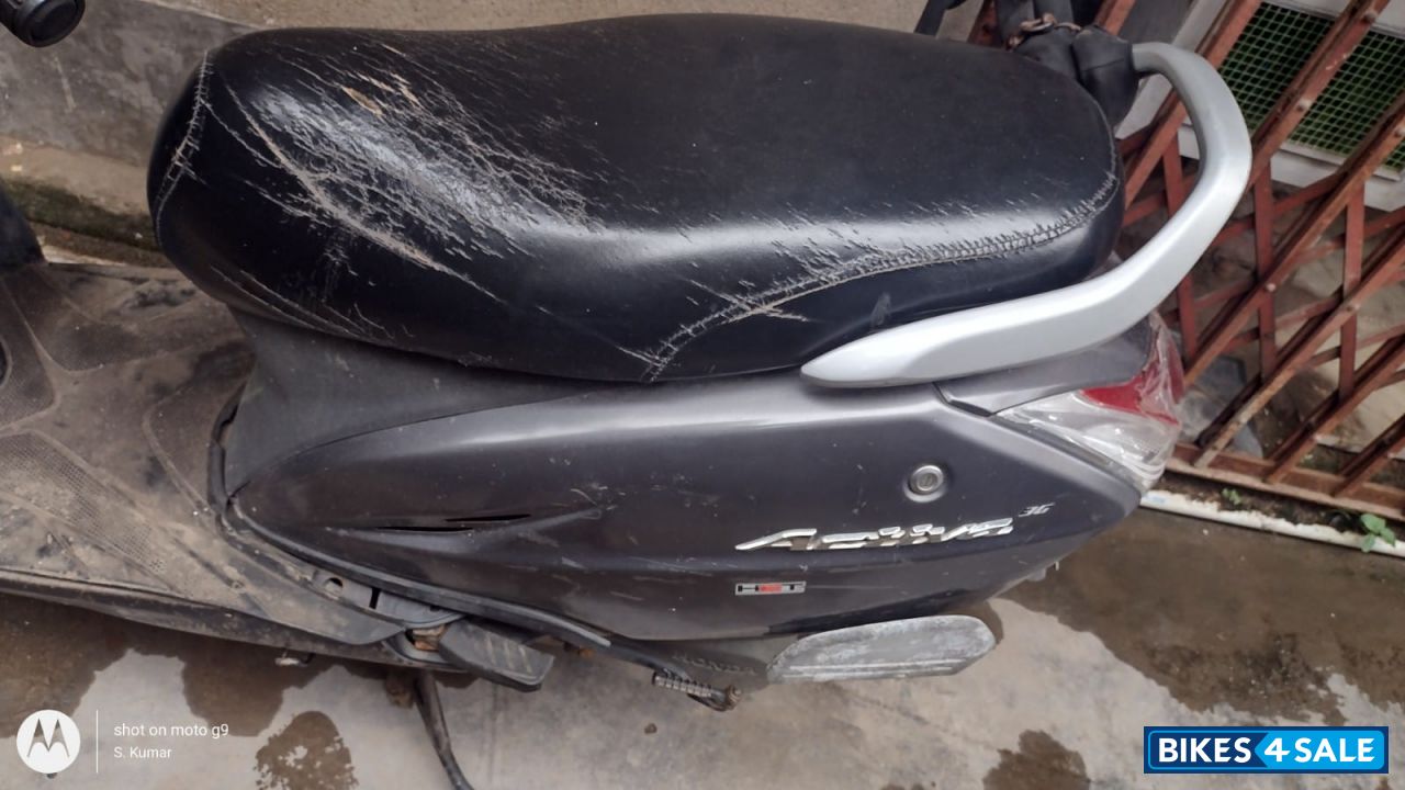 Gray Honda Activa 3G