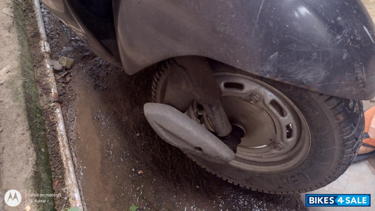 Gray Honda Activa 3G