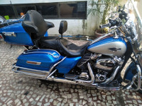 Electric Blue Harley Davidson Road King