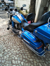 Electric Blue Harley Davidson Road King