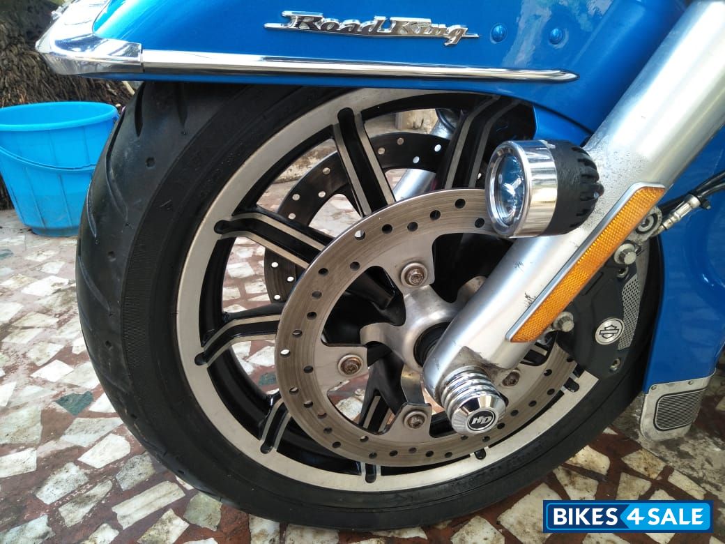 Electric Blue Harley Davidson Road King