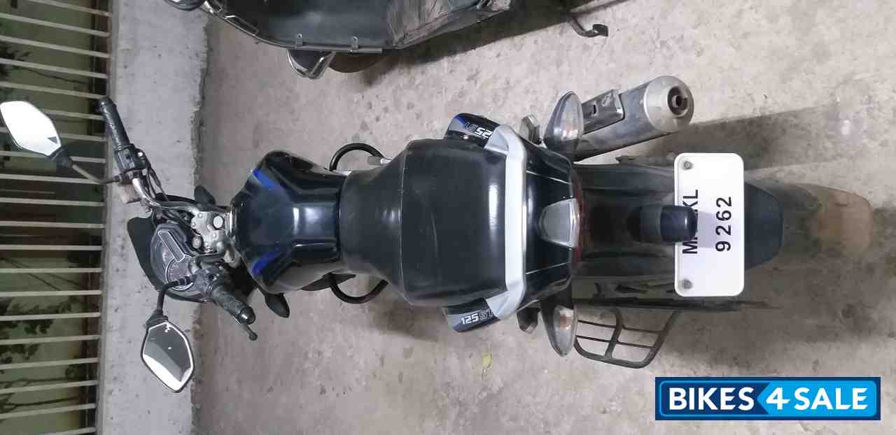 Bajaj Discover 125 ST