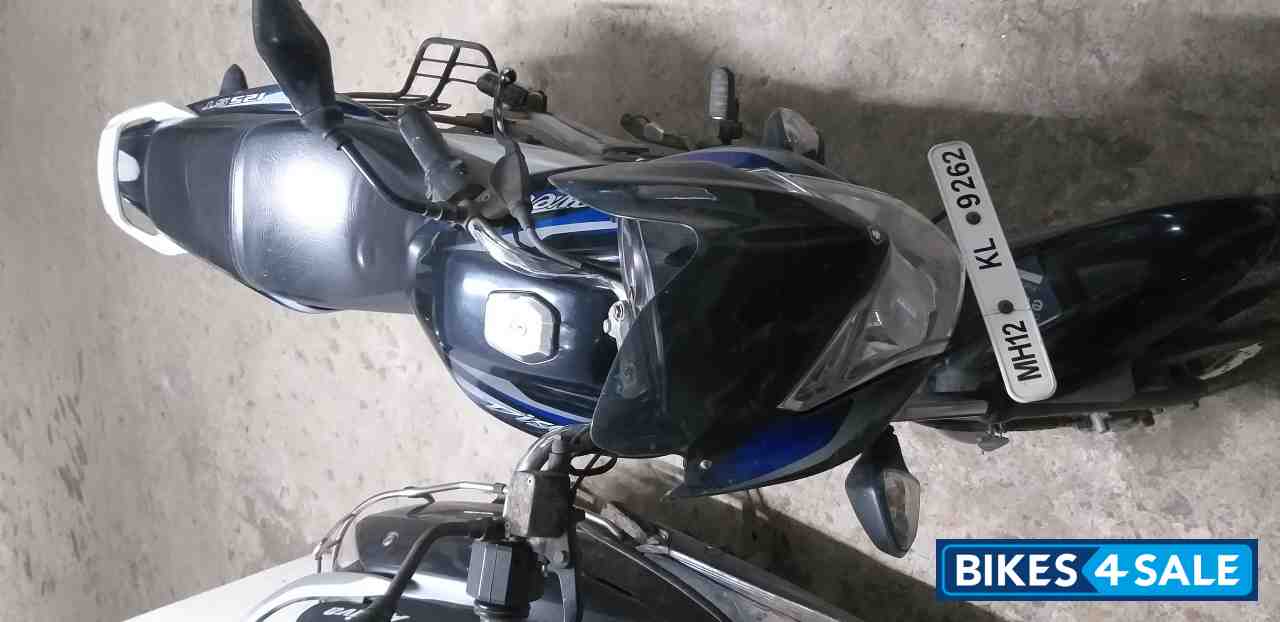 Bajaj Discover 125 ST