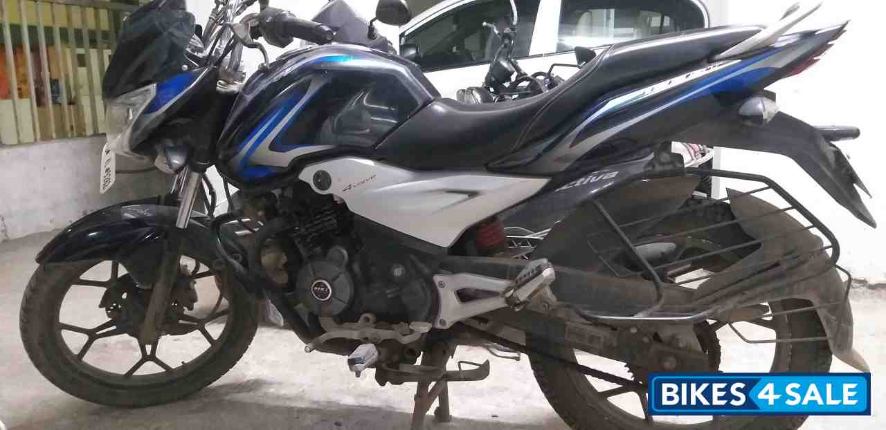 Bajaj Discover 125 ST