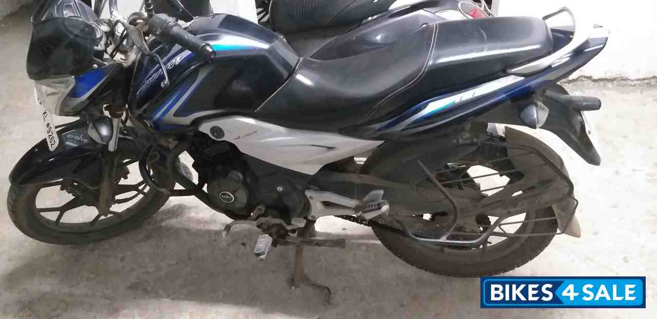 Bajaj Discover 125 ST