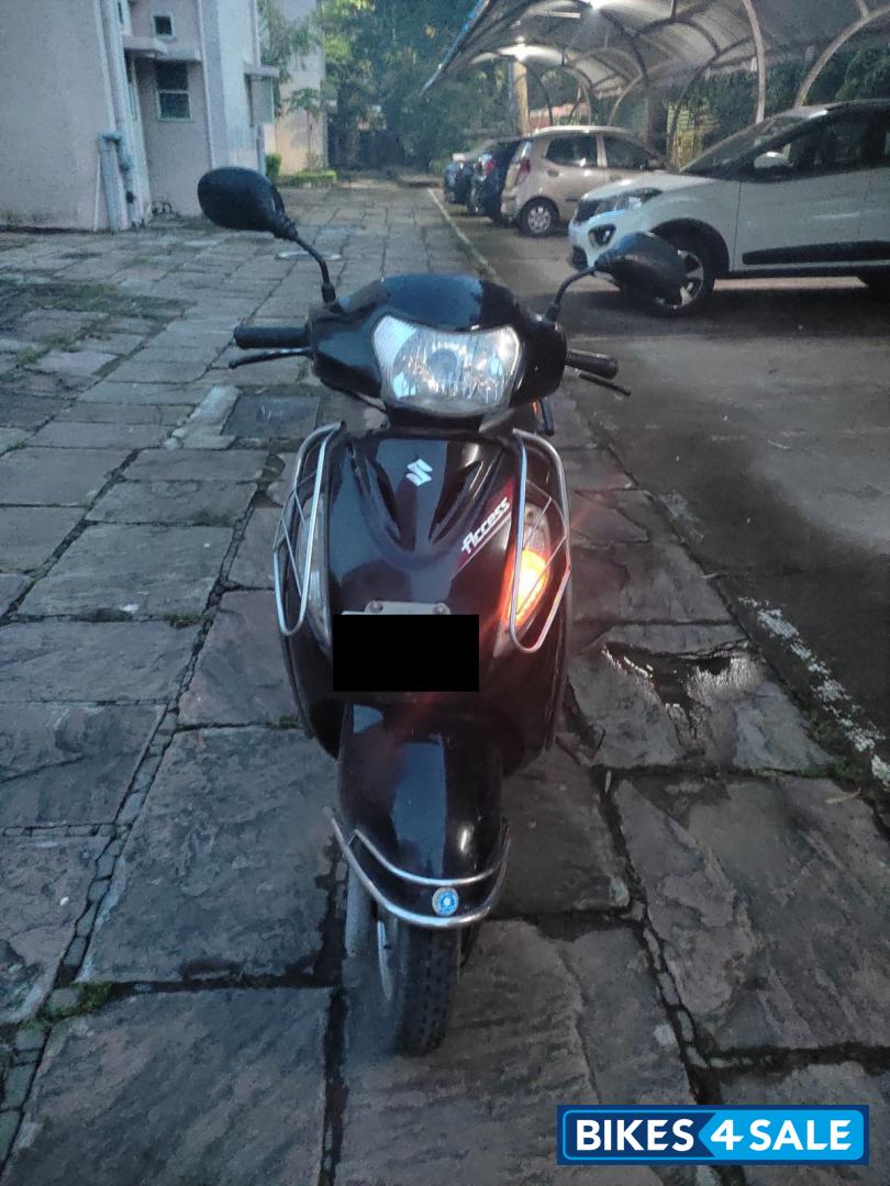 Black Suzuki Access 125