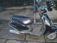Black Suzuki Access 125