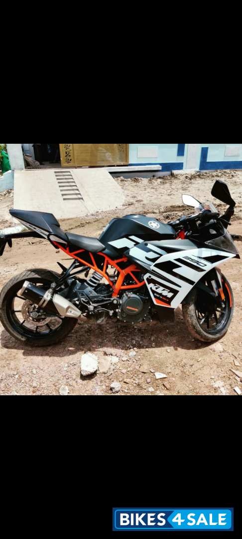 Dark Gal Vano KTM RC 390 2020