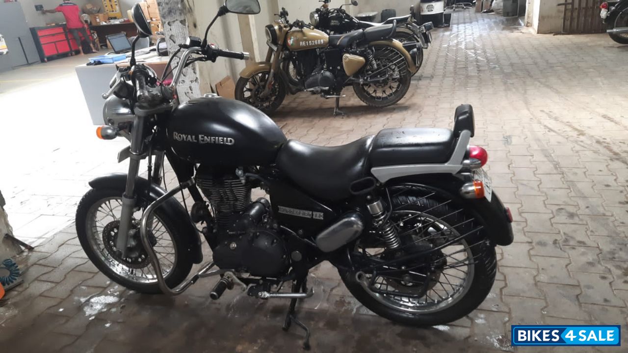 Black Colour Royal Enfield Thunderbird 350