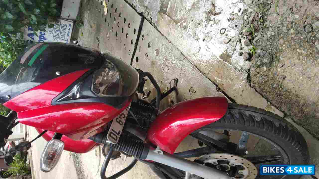 Bajaj Pulsar 180