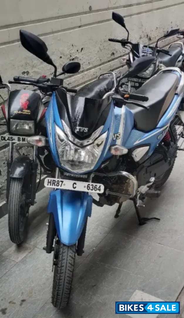 Matt Blue TVS Victor Premium Edition
