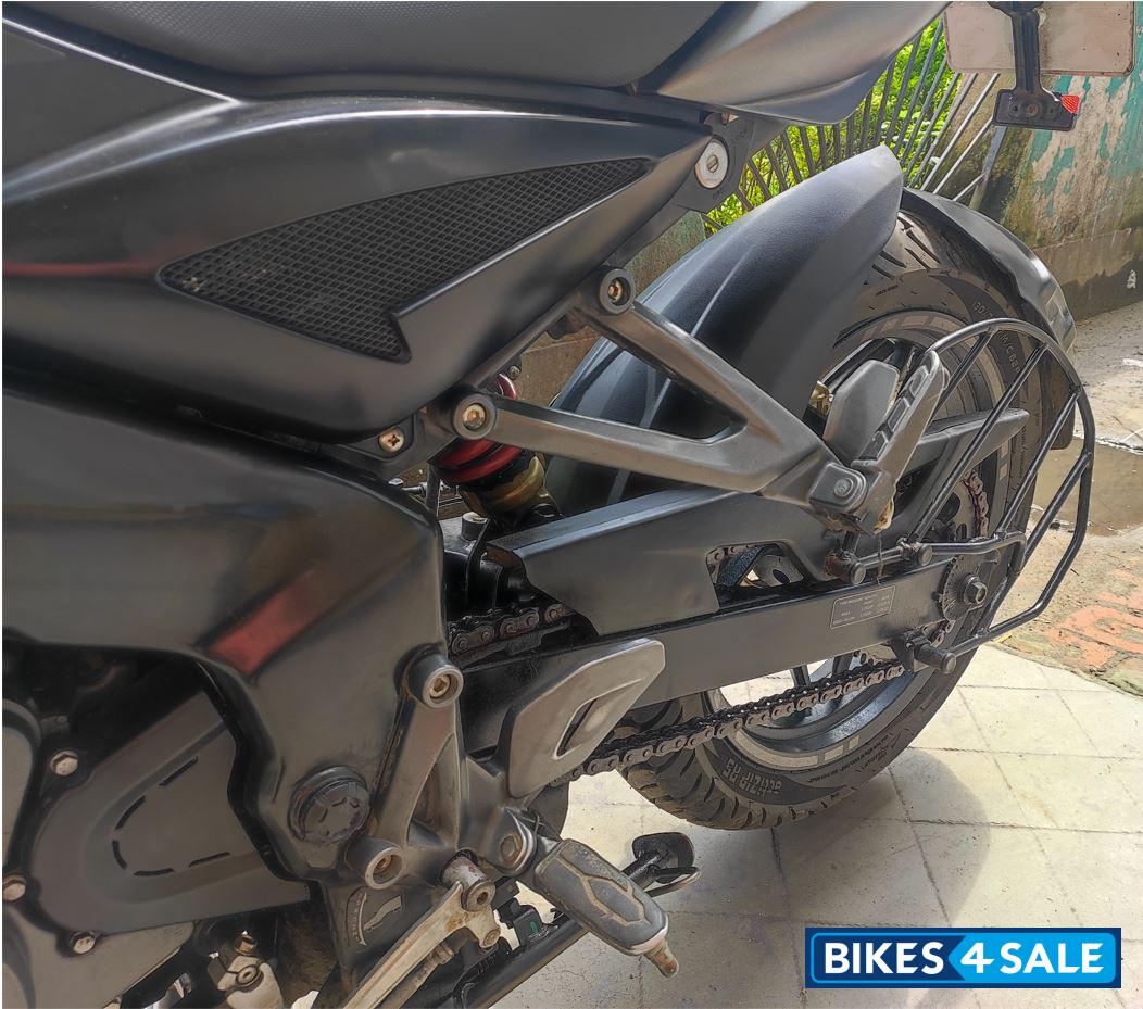 Black Bajaj Pulsar 200 NS ABS