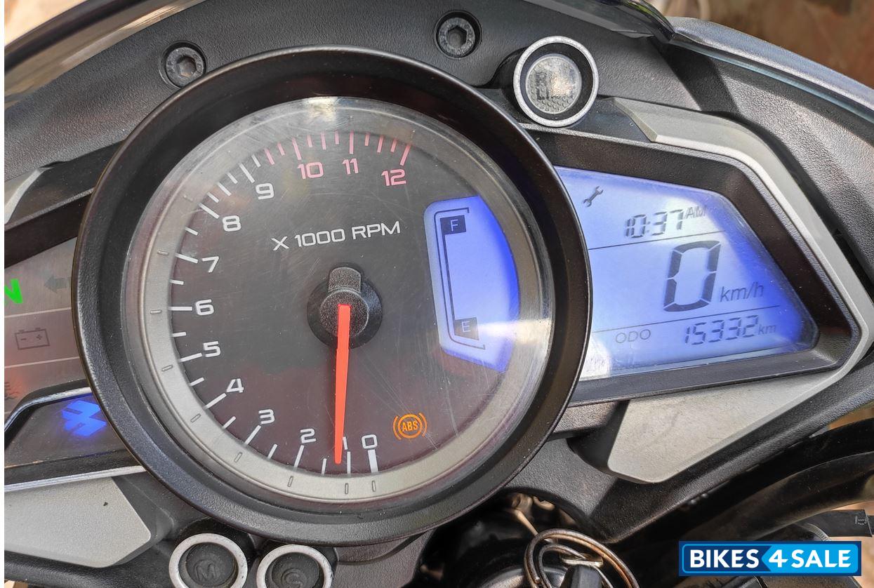 Black Bajaj Pulsar 200 NS ABS