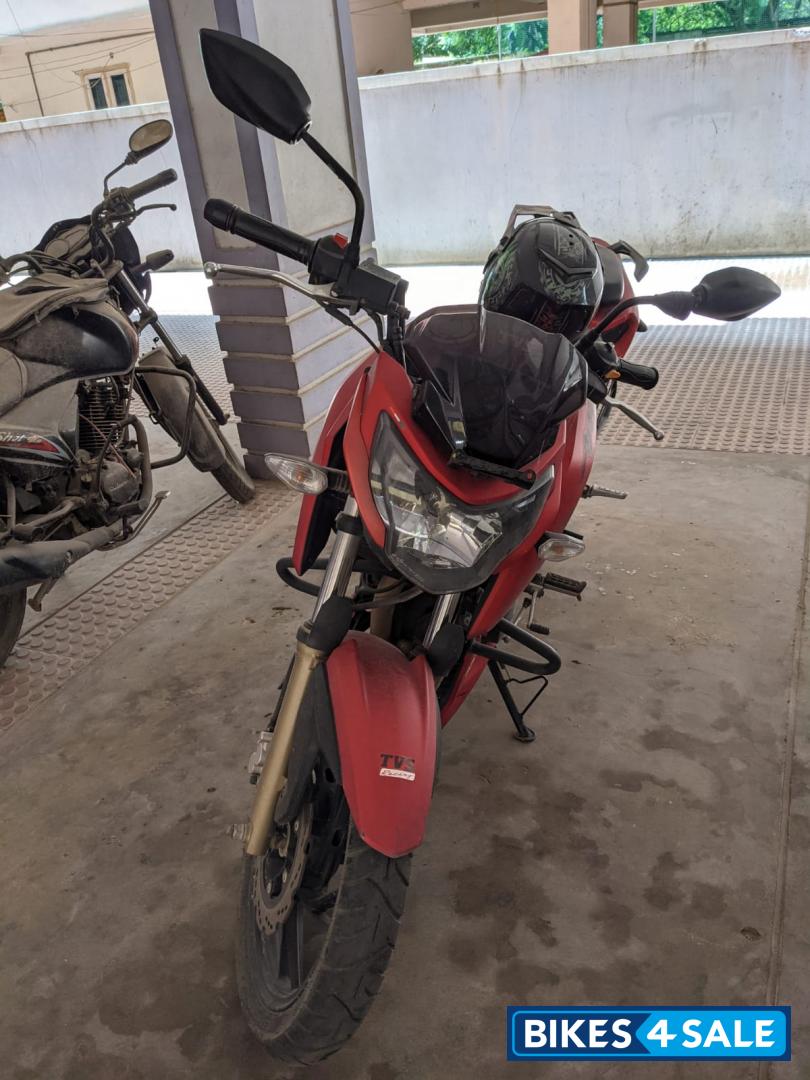 TVS Apache RTR 200 4V ABS